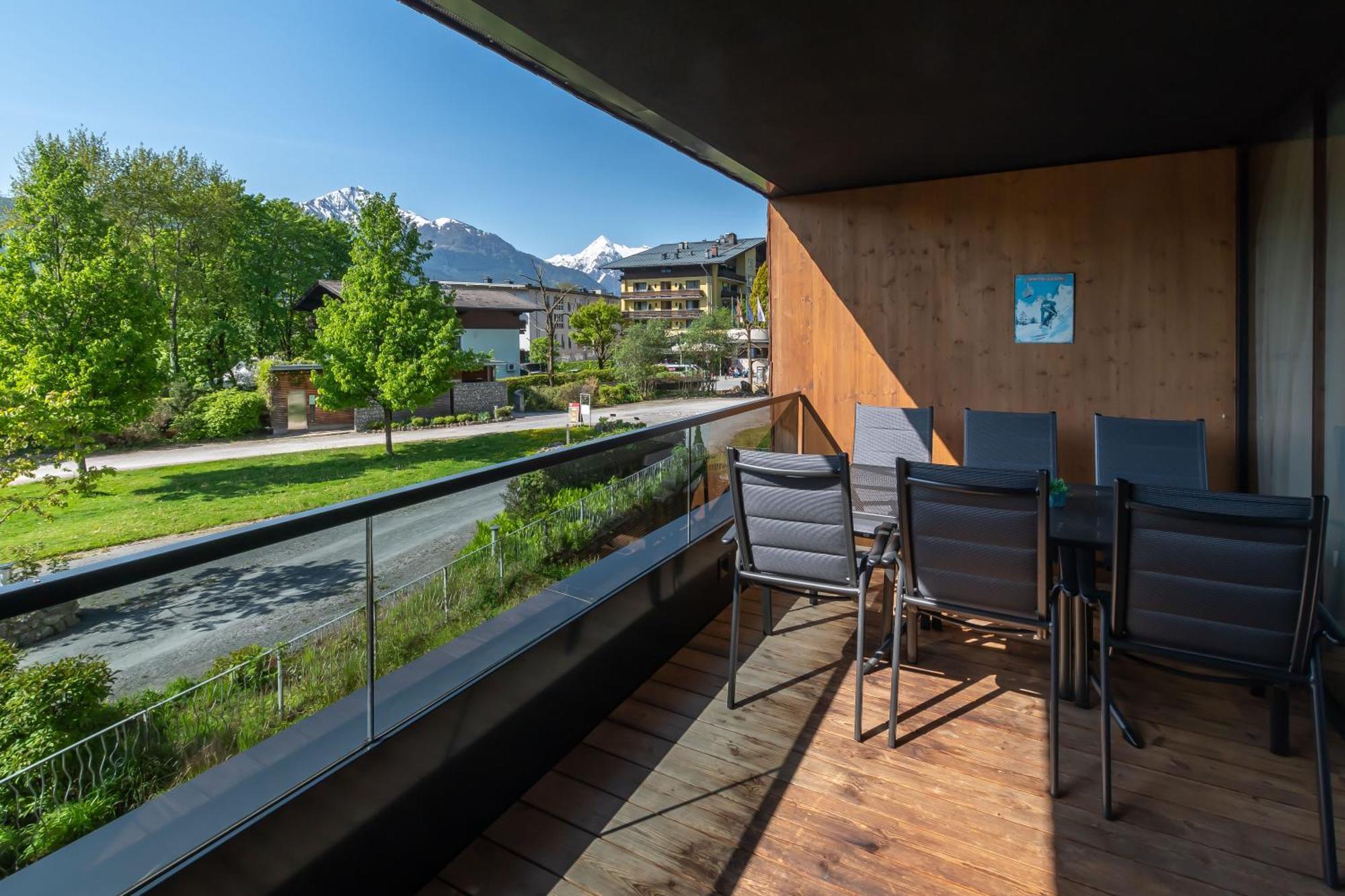 Schoenblick Residence Apartments - Including Summer Card Целль-ам-Зеє Номер фото